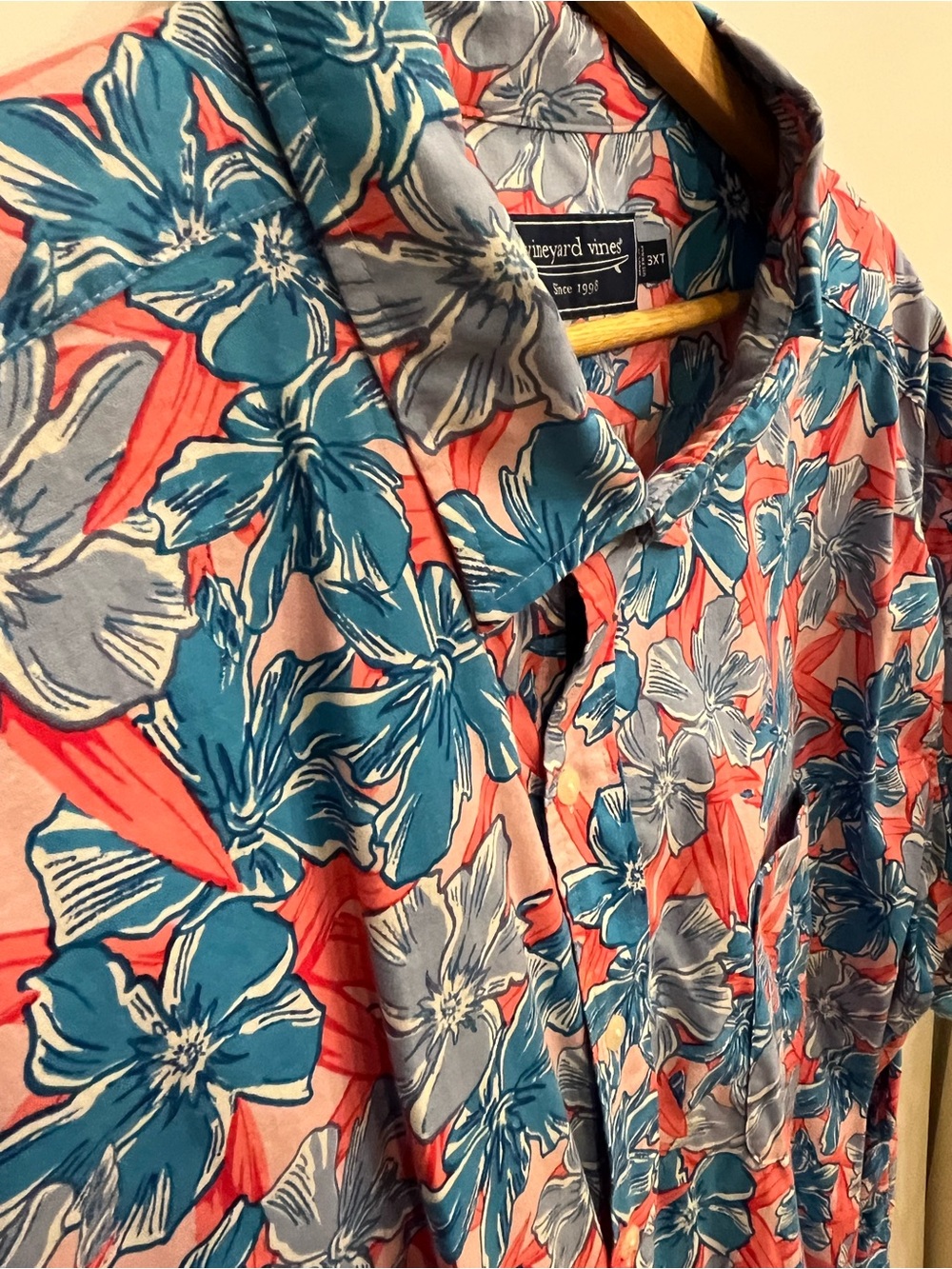 Vineyard Vines Coral and Teal Floral Short-Sleeve Button-Down